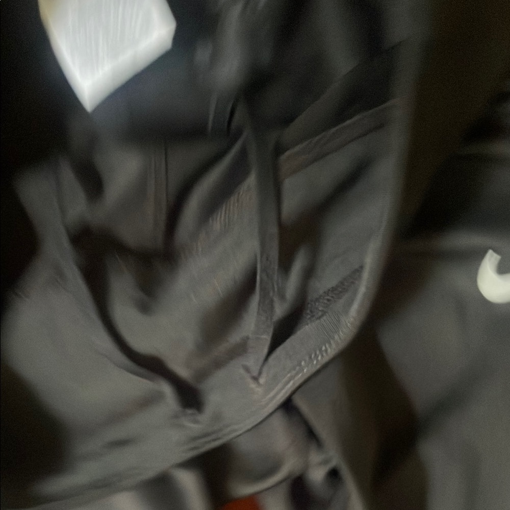 Nike Black 7/8 length Leggings - Picture 9 of 9